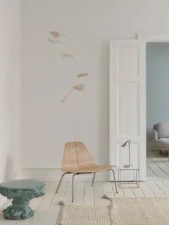 PK23 Lounge Chair, oak/steel af Poul Kjærholm<Fritz Hansen Hot