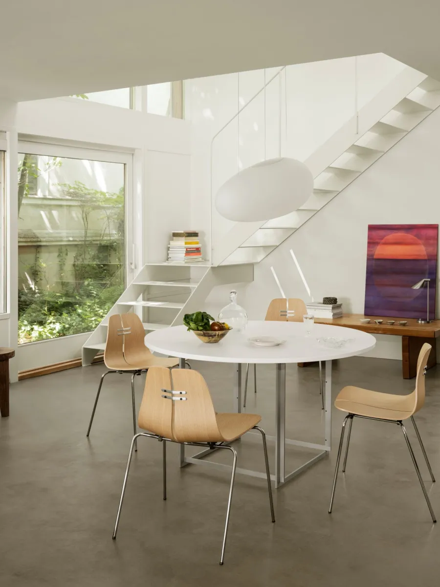 PK3 spisebordsstol, sort ask af Poul Kjærholm<Fritz Hansen Clearance