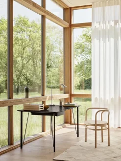 PK15 Stol, sortfarvet ask af Poul Kjærholm<Fritz Hansen Online