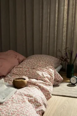 Pleasantly Sengetøj, hvid fra<Juna Outlet