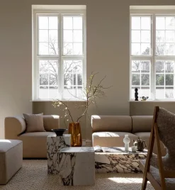 Plinth Cubic Black Nero Marquina marmor fra<Audo Copenhagen Sale