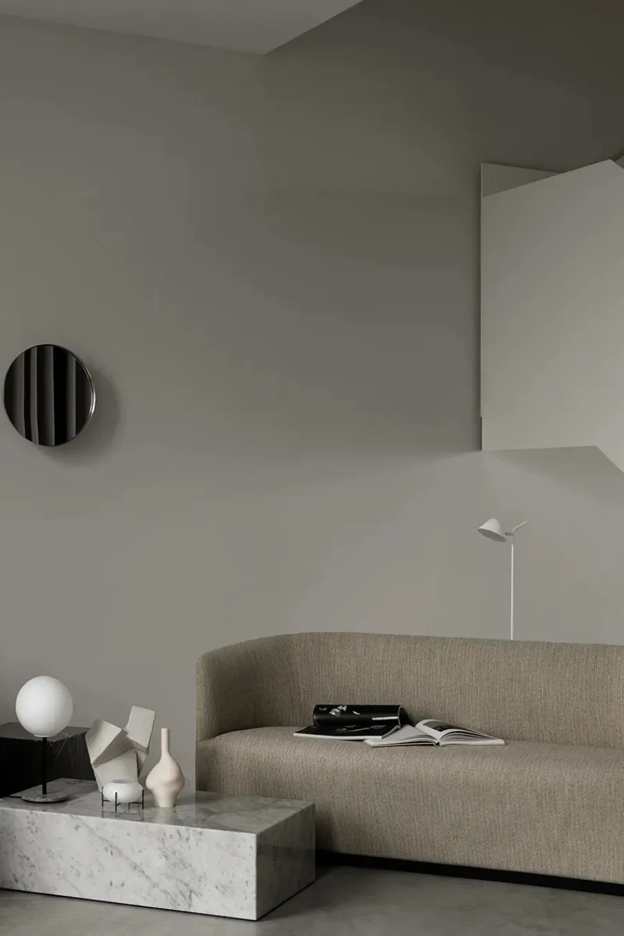 Plinth Low, grey galaxy marble fra<Audo Copenhagen Clearance