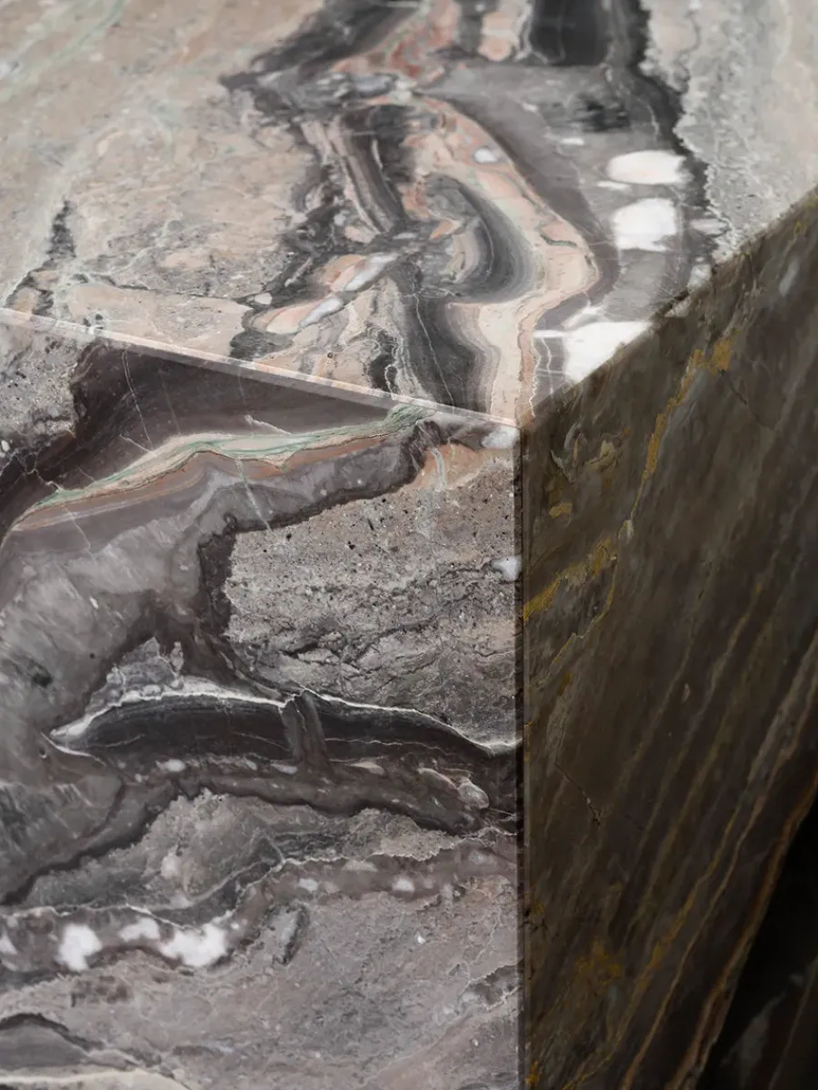 Plinth Low, grey galaxy marble fra<Audo Copenhagen Clearance