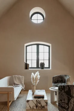 Plinth Low, grey galaxy marble fra<Audo Copenhagen Clearance