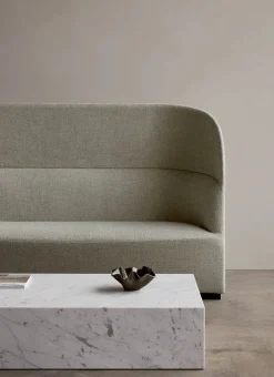 Plinth Low Grey Kendzo marmor fra<Audo Copenhagen