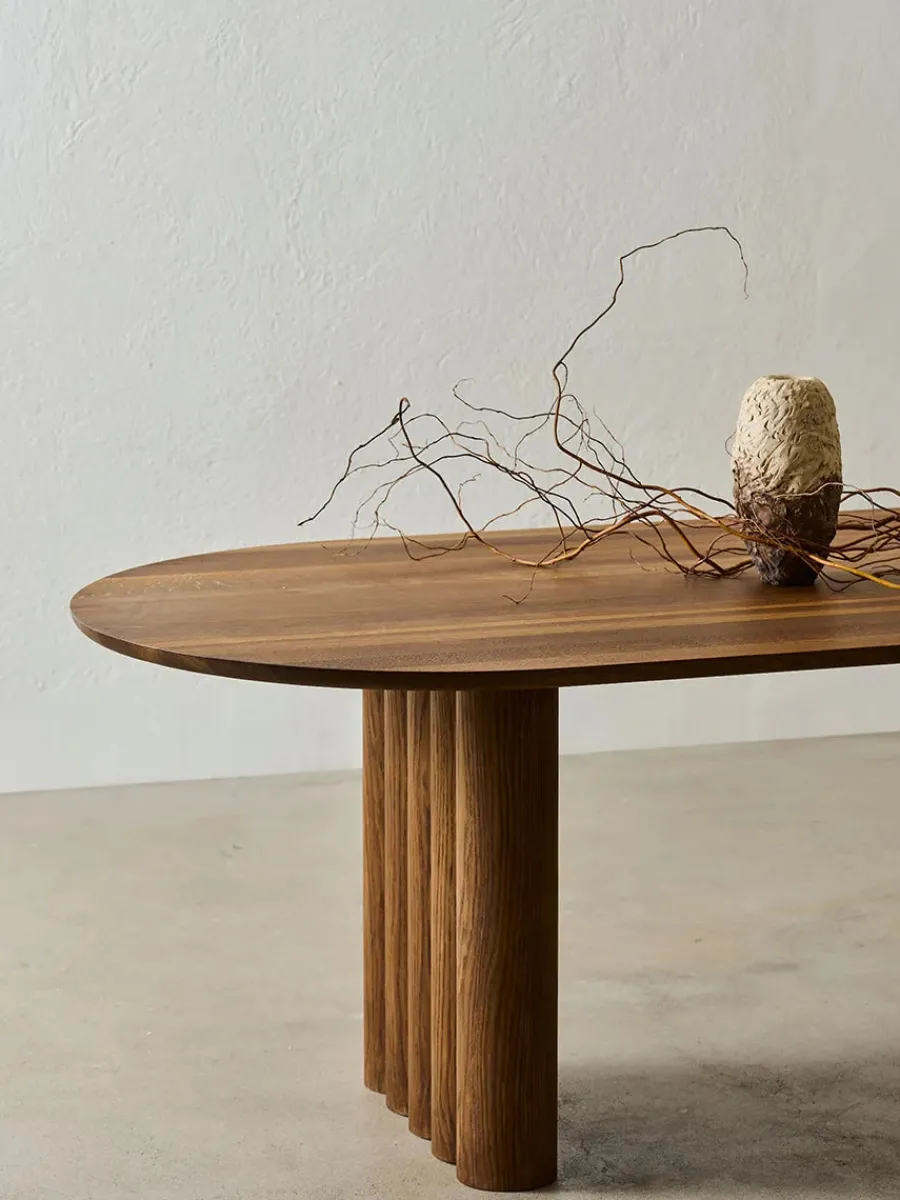 Plush Table Oval fra<DK3 Sale