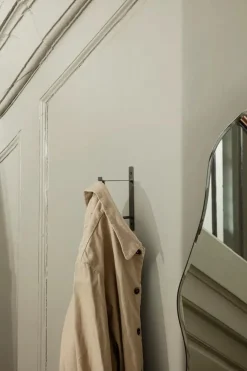 Pond Mirror stor, Dark Chrome fra<Ferm Living New