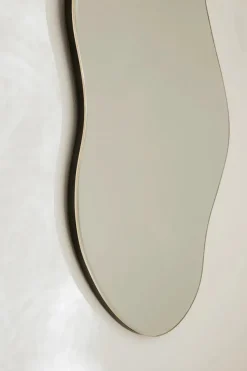 Pond Mirror stor, Dark Chrome fra<Ferm Living New
