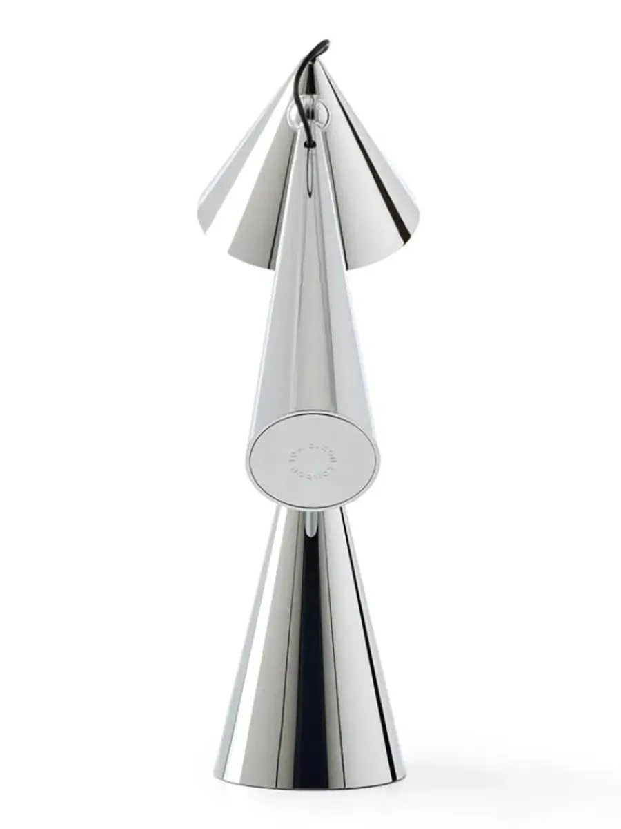 Pose Task LED Bordlampe fra<Tom Dixon Online