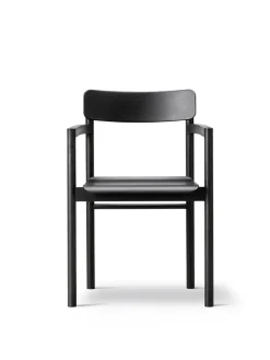 Post Spisebordsstol, eg sort lak fra<Fredericia Furniture Sale