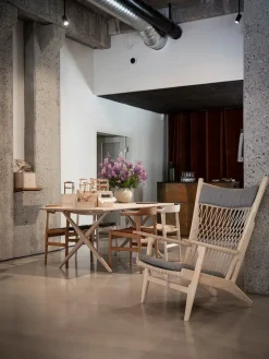 PP85 Spisebord af Hans J. Wegner<PP Møbler Clearance