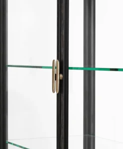 Private Vitrine fra<GUBI Discount