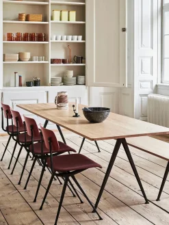 Pyramid 02 bord fra<HAY Hot