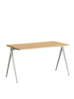 Pyramid 01 Bord fra<HAY Discount