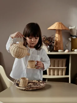 Rattan Tea Set fra<Ferm Living Sale