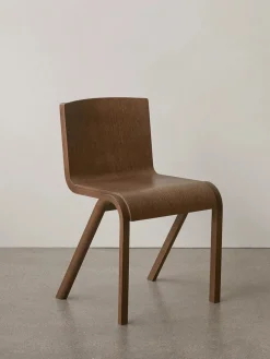 Ready Dining Chair, dark stained oak fra<Audo Copenhagen Hot