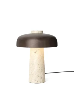 Reverse Table Lamp fra<Audo Copenhagen Hot