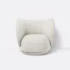 Rico Lounge Chair, bouclé i off-white fra<Ferm Living Outlet