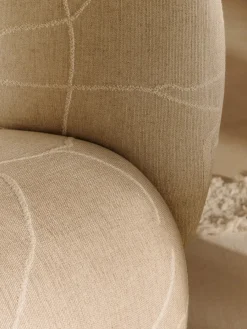 Rico Lounge Chair, bouclé i off-white fra<Ferm Living Outlet