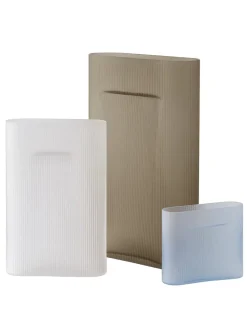 Ridge Vase, light blue frosted glass fra<Muuto Best