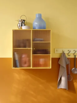 Ripple II Vitrineskab, inkl. ben fra<Montana Hot