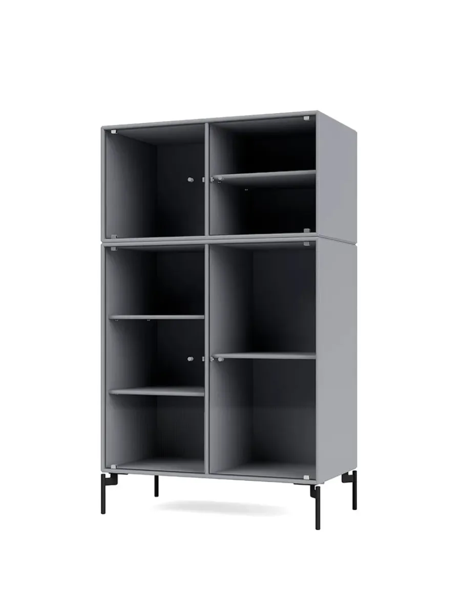 Ripple III Vitrineskab, inkl. ben fra<Montana Discount