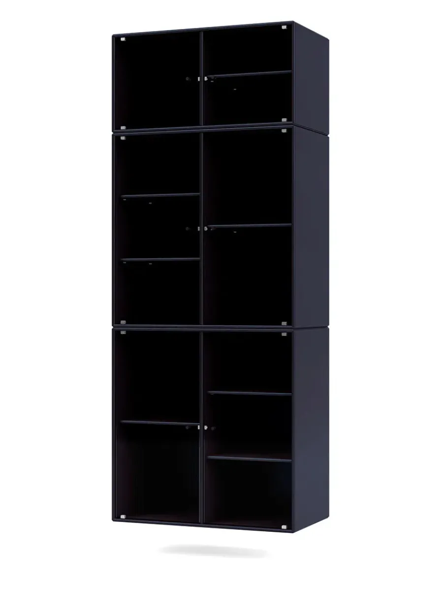 Ripple IV Vitrineskab, inkl. sokkel fra<Montana Hot