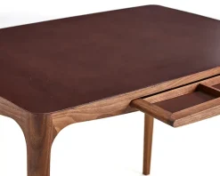 Ro skrivebord AK1310 fra<Naver Collection