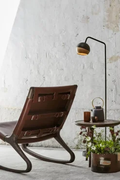 Rocker gyngestol, mat lakeret eg med whisky farvet læder fra<Mater Best