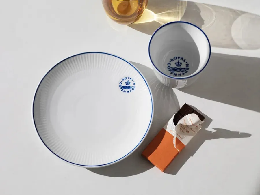 Hvid Riflet, termokop 26 cl<Royal Copenhagen Clearance