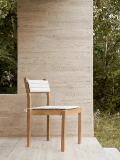 Ryghynde til AH501 Outdoor Spisebordsstol fra<Carl Hansen & Søn Online