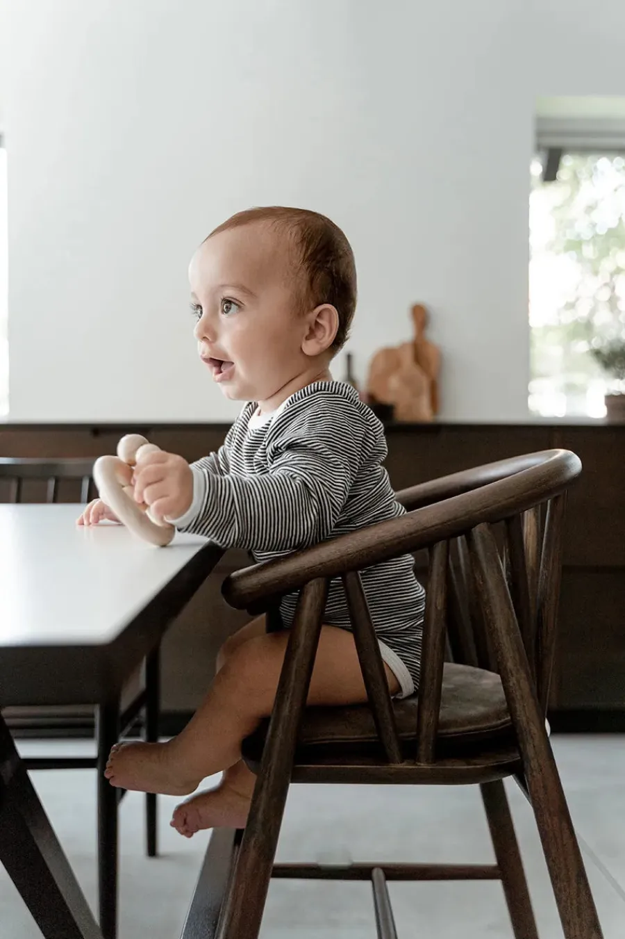 Saga Højstol, eg fra<Oaklings