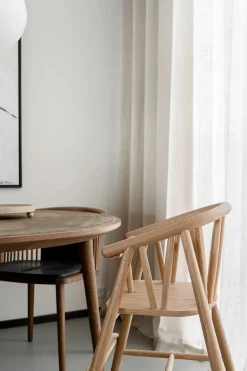 Saga Højstol, sortlakeret eg fra<Oaklings New