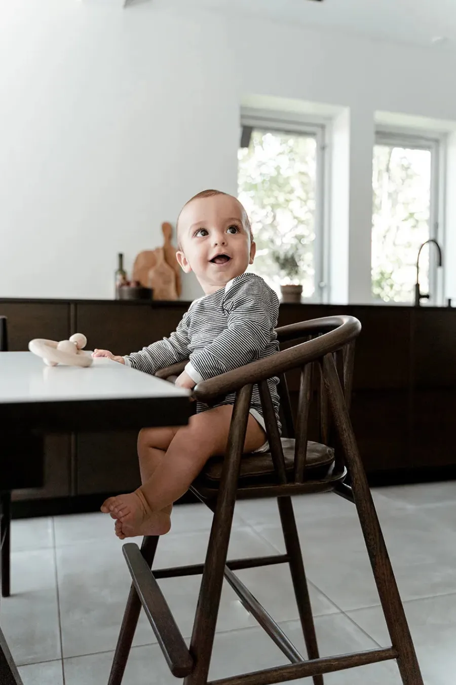 Saga Højstol, sortlakeret eg fra<Oaklings New