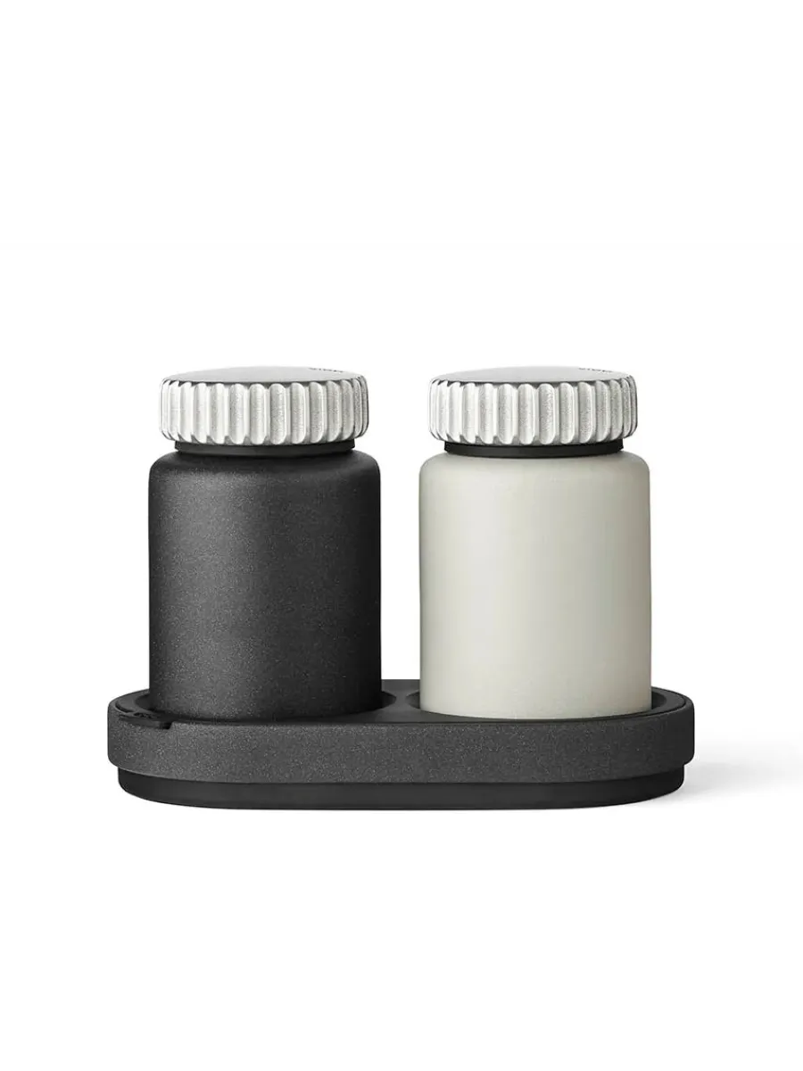 Salt og peber sæt, sort og grå fra<Vipp Clearance