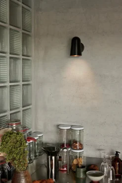 SC105 Wall Lamp - Røget Messing - fra Andtradition<&Tradition Online