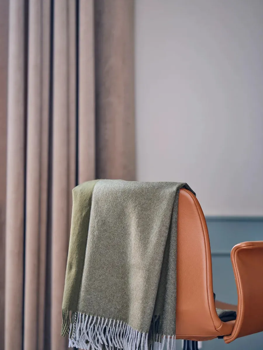 Secret Plaid, moss/seaweed fra<Silkeborg Uldspinderi Sale