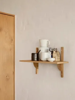 Sector Shelf S/N fra<Ferm Living Outlet