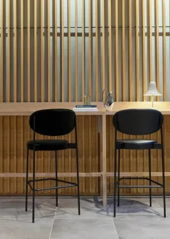 Serie 430 barstol, sort af Verner Panton<Verpan Best