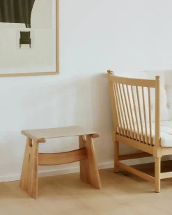 Seto Stool, eg lys olie fra<Fredericia Furniture Sale
