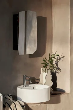 Shard Mirror Cabinet fra<Ferm Living Clearance