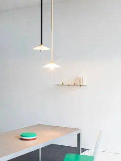 Shelf No. 4 fra<Valerie Objects