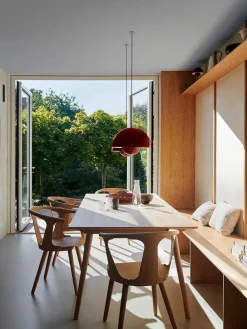 SK2 In Between spisebordsstol m. polstret sæde fra<&Tradition Best