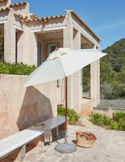 Skagerak Capri parasolfod 30 kg fra<Fritz Hansen