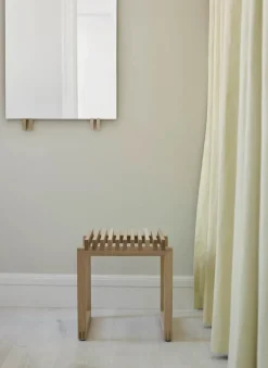 Skagerak Cutter Taburet fra<Fritz Hansen Outlet