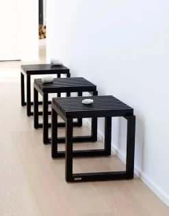 Skagerak Cutter Taburet fra<Fritz Hansen Outlet