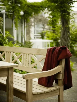 Skagerak Drachmann Bænk 200 cm fra<Fritz Hansen Online