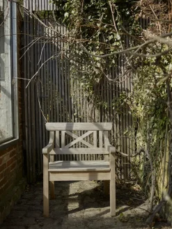 Skagerak Drachmann Stol fra<Fritz Hansen Hot