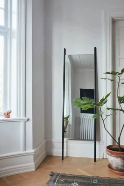 Skagerak Georg Spejl fra<Fritz Hansen Best