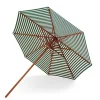 Skagerak Messina Parasol Ø300, Light Apricot/Dark Green Stripes fra<Fritz Hansen